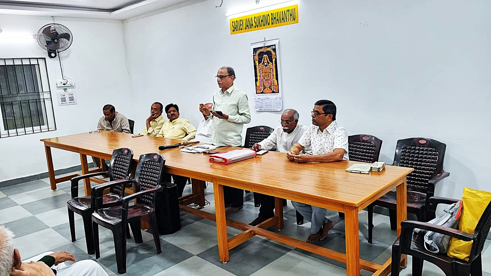 11 President addressing the association members.jpeg